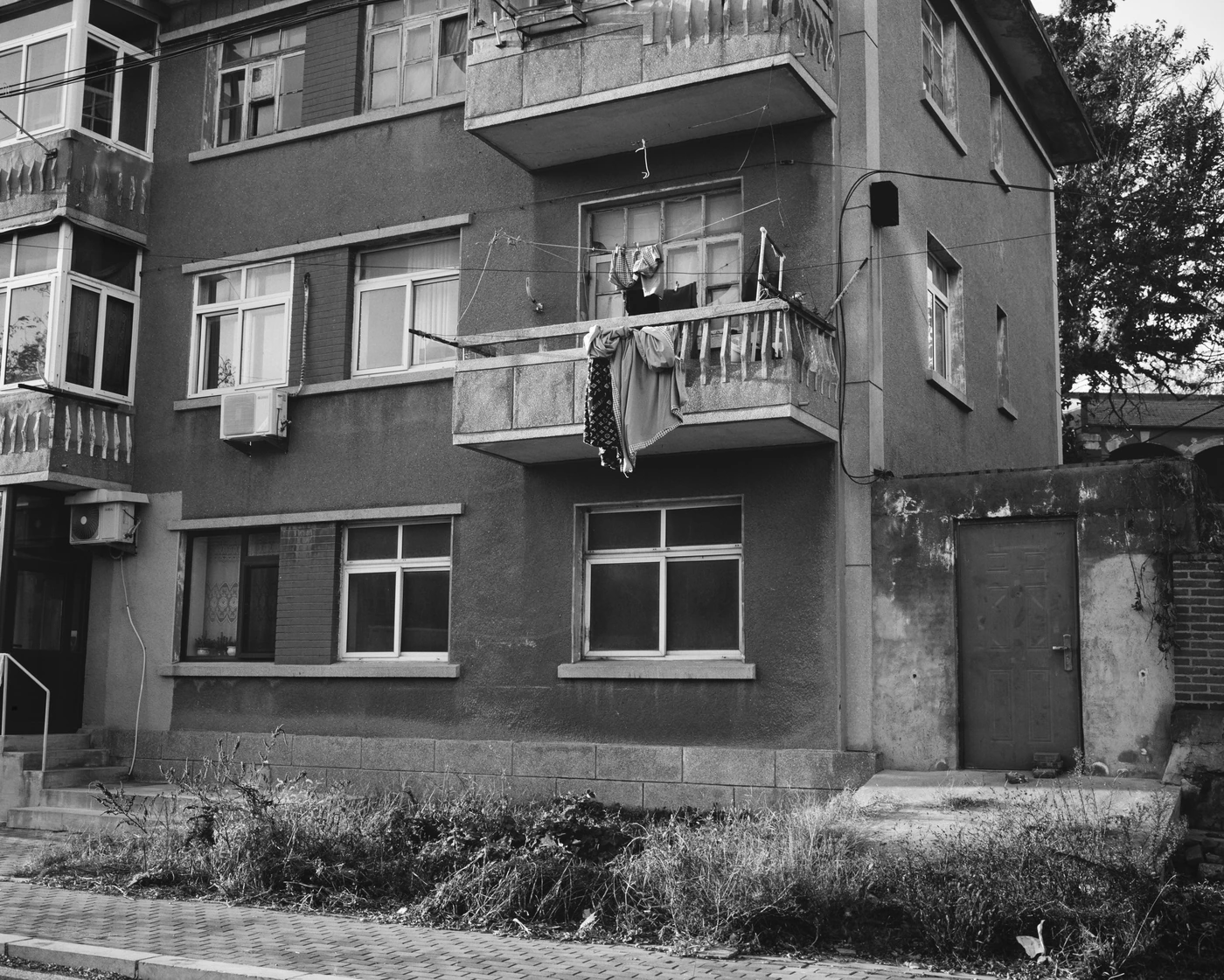 FANG photograph 019: 大连胶片 #04 / Dalian Film Scan 04