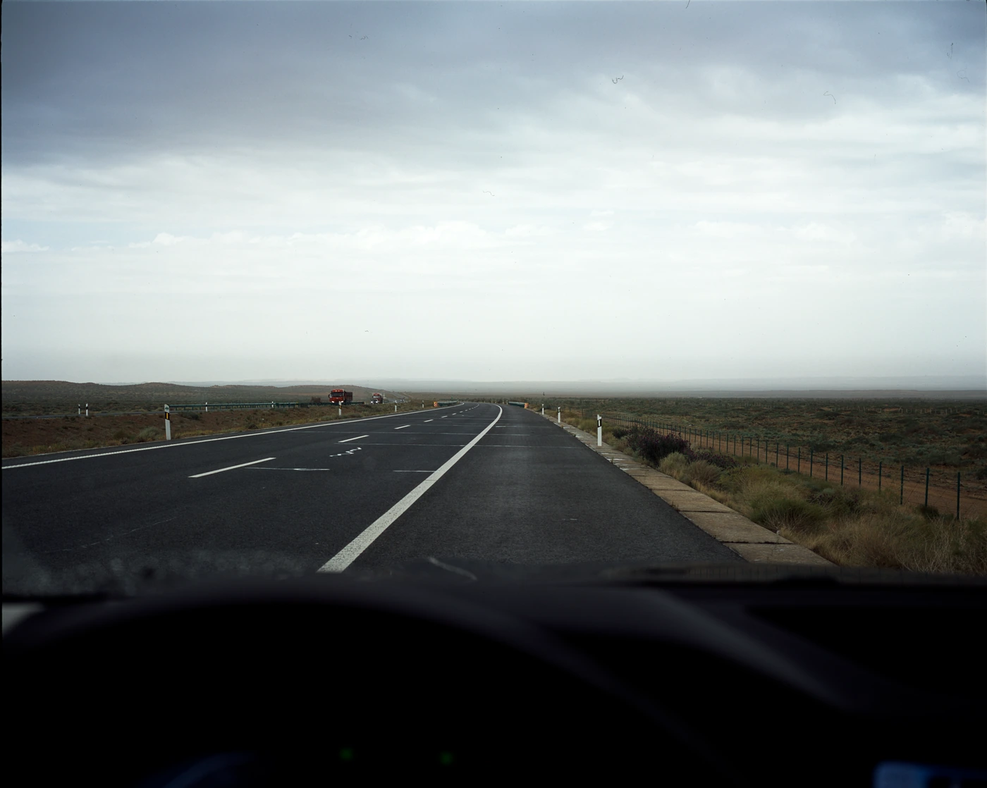 FANG photograph 063: 公路,彩色胶片 / Open Road, Color Film
