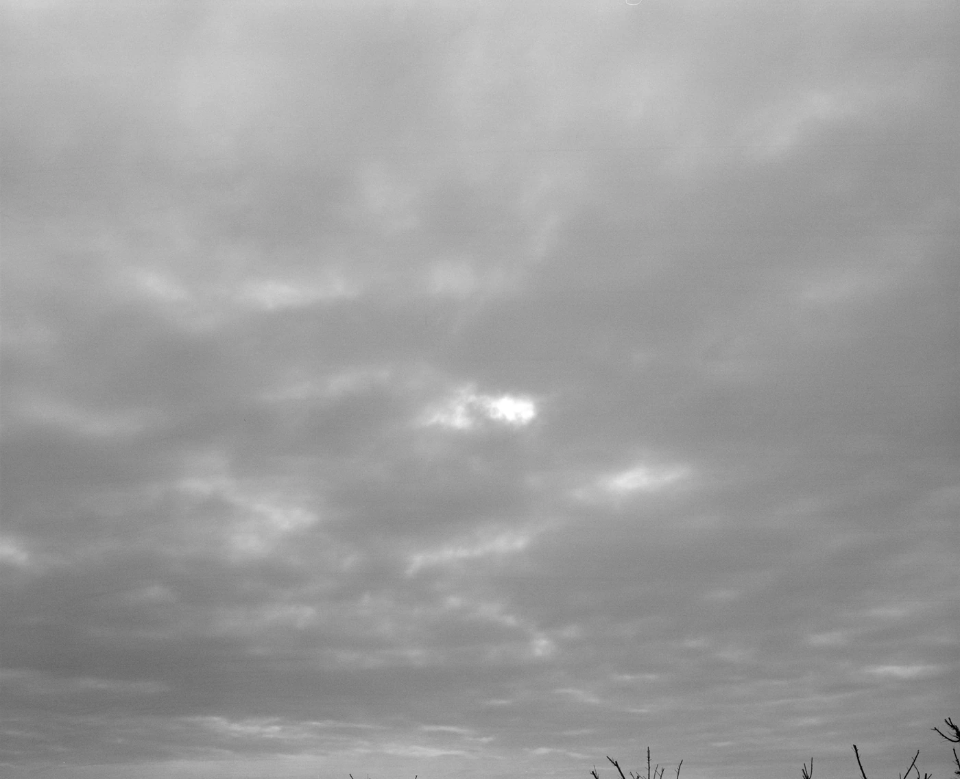FANG photograph 099: 低云 / Low Clouds